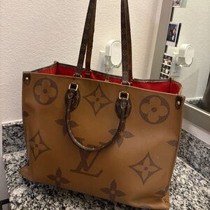 Louis Vuitton Reverse Monogram Giant Onthego GM – Fair Condition